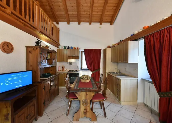 Nonna Giulia أَويستا